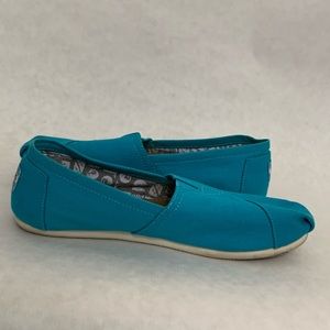 Peacock Blue TOMS Slip On Shoes